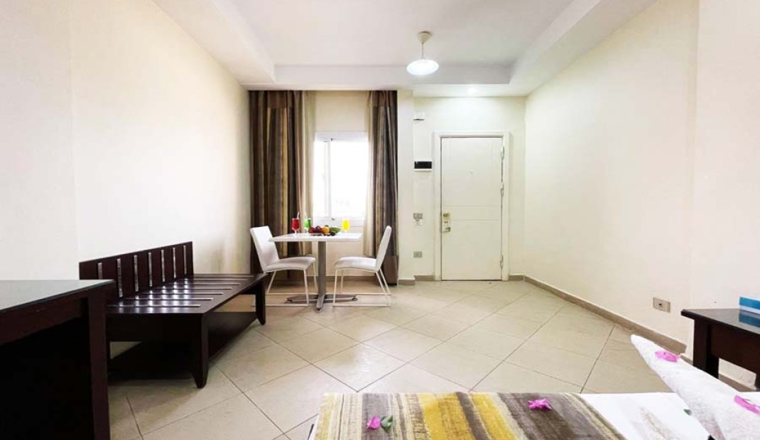 Standard Single room /  Half Board ....( Breakfast & Dinner )