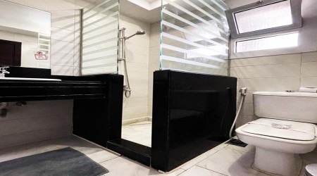 Standard Single room /  Half Board ....( Breakfast & Dinner )